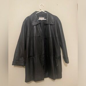 Vintage oversized leather jacket! Size L